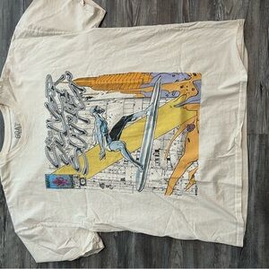 Cream Short Sleeve Tee with Abstract Graphic